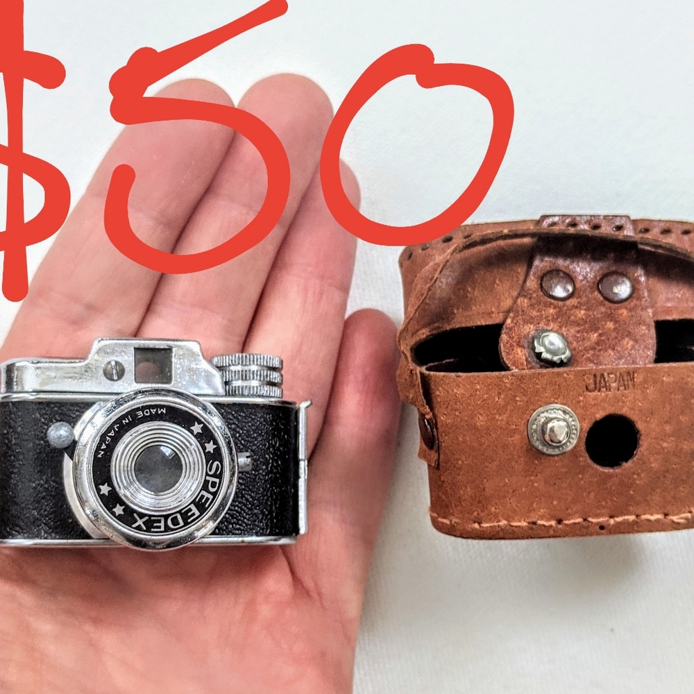 1950's Speedex vintage Japanese spy camera w/ case